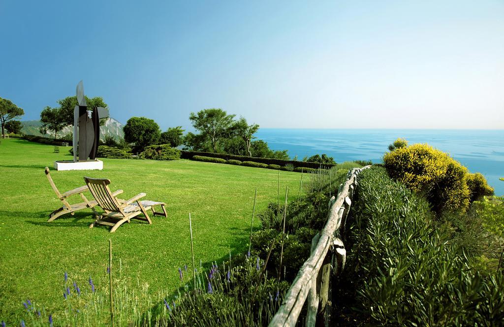 Hotel Emilia Ancona Exterior photo